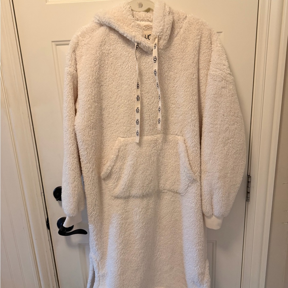 UGG Cream Oversized Women’s Hoodie